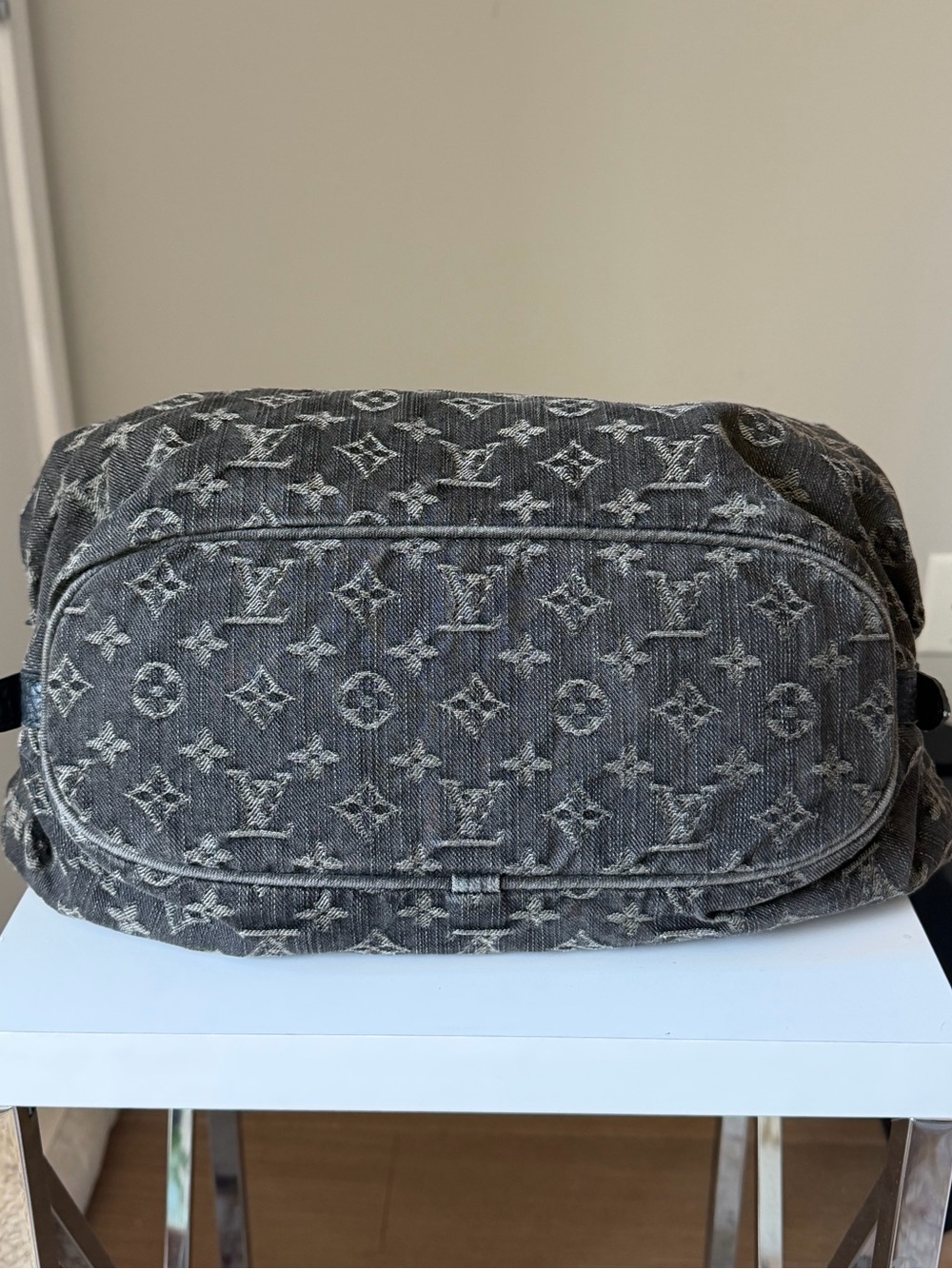 Louis Vuitton Denim Mahina XS Black Monogram Shoulder Bag - Picture 7 of 16
